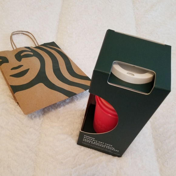 Starbucks Reusable Winter Cup Set Collectable - Picture 3 of 4